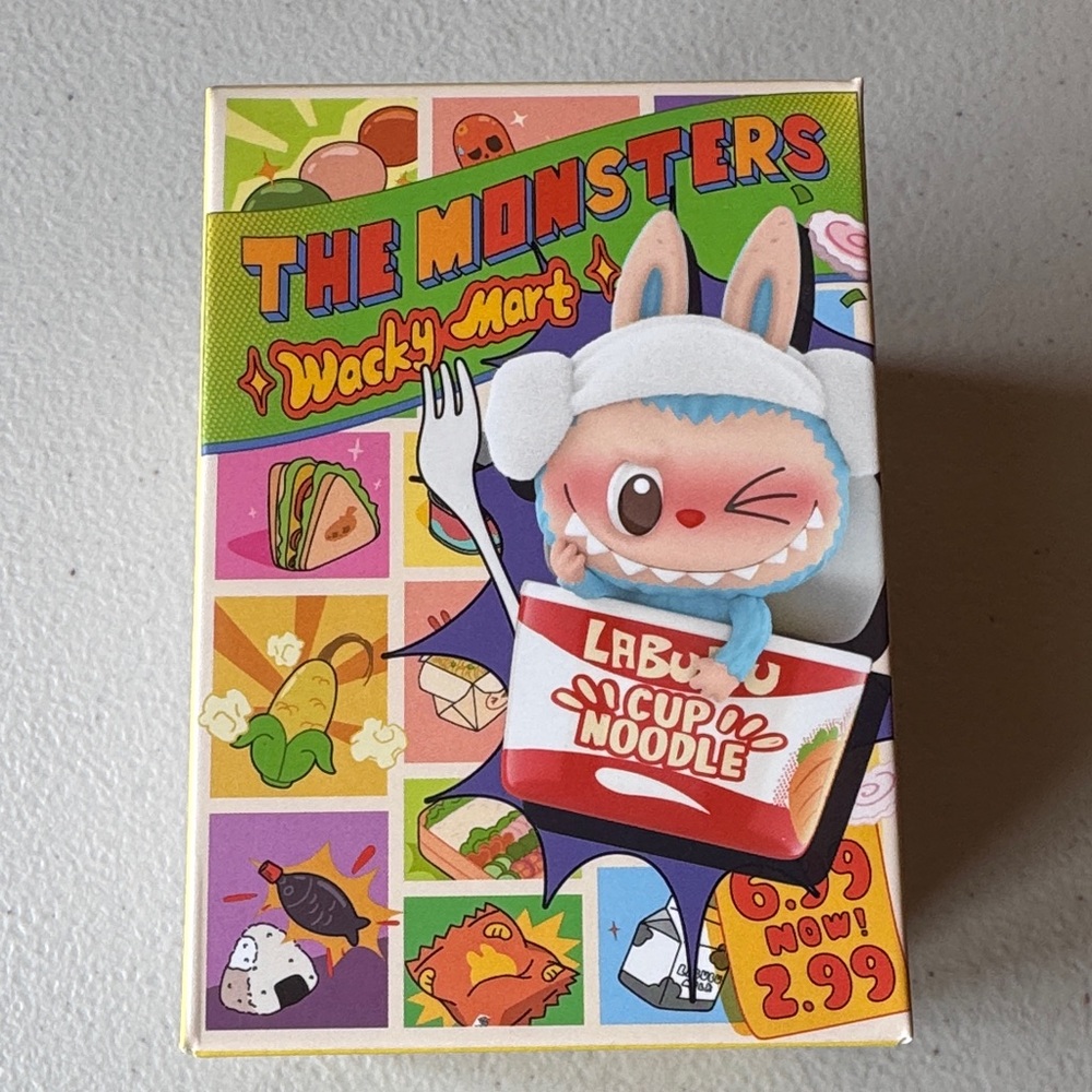 Wacky Mart Monsters Blind Box.